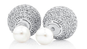 Taking you effortlessly from desk to dinner, pair the pearl studs and cubic zirconia enhancers for maximum impact